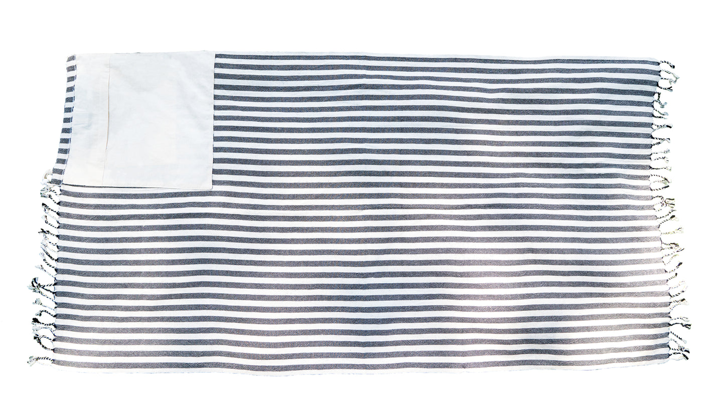 Rincon Beach Bag by Peshta. Weiße vertikale Streifen auf leuchtenden Farben. Das "3-in-1" Peshta. In 4 Farben.