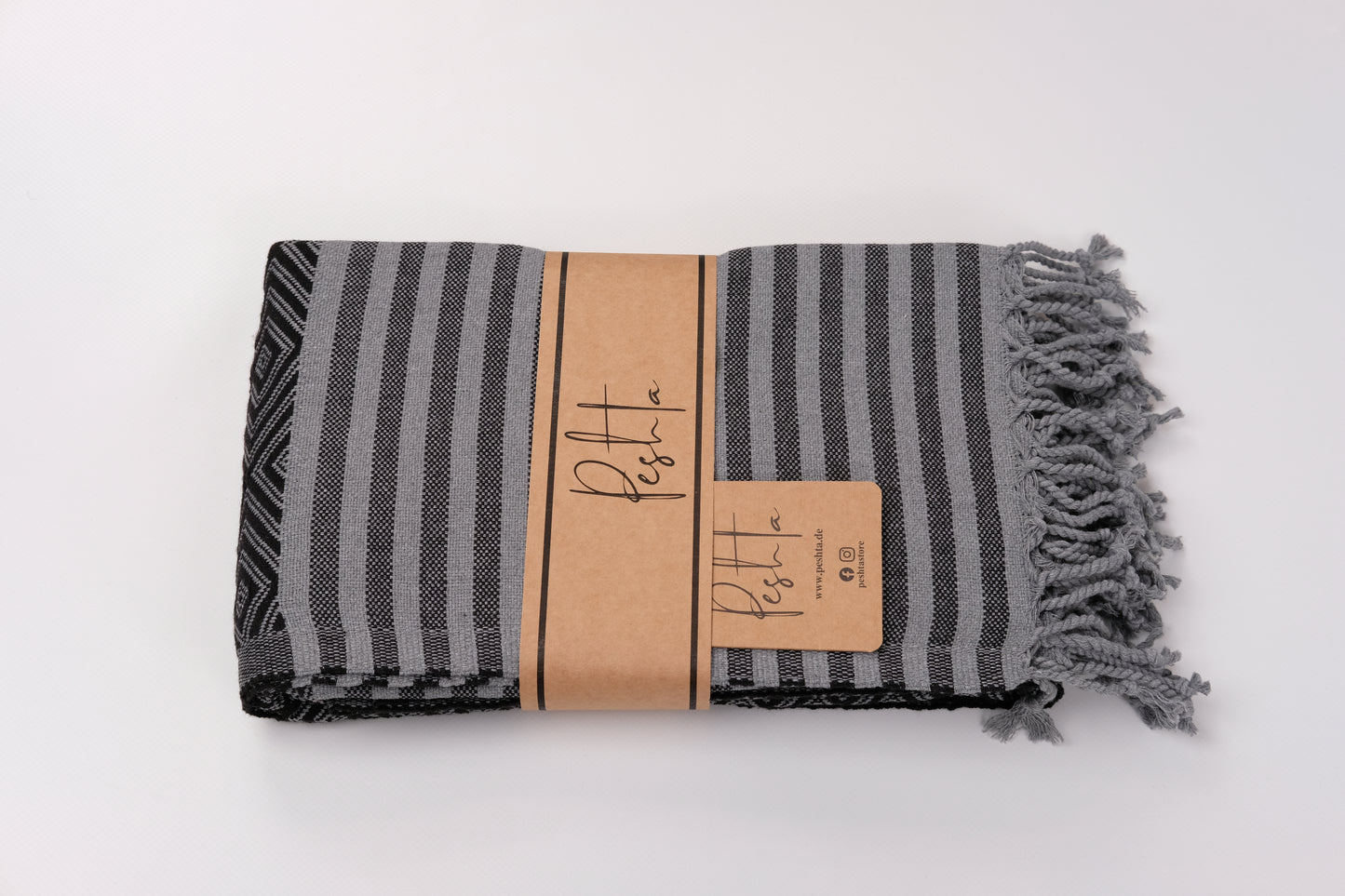 Luahoko - Strandtuch mit Rauten & Streifen