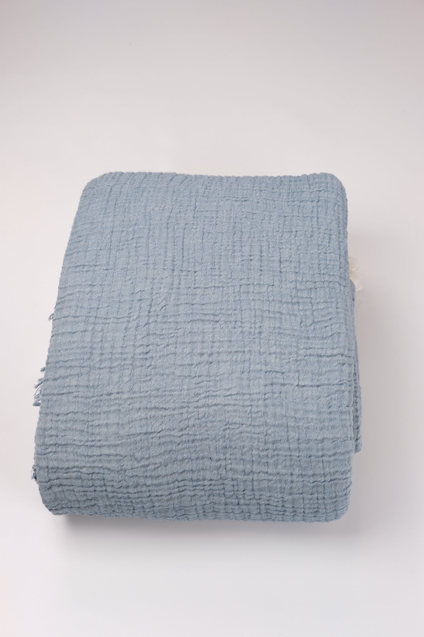 Kea - Crinkled Plaid/Musselin XXL - Kuschelweiche Decke 4-lagig gewebt, 2,20m x 2,40m. In 7 Farben.