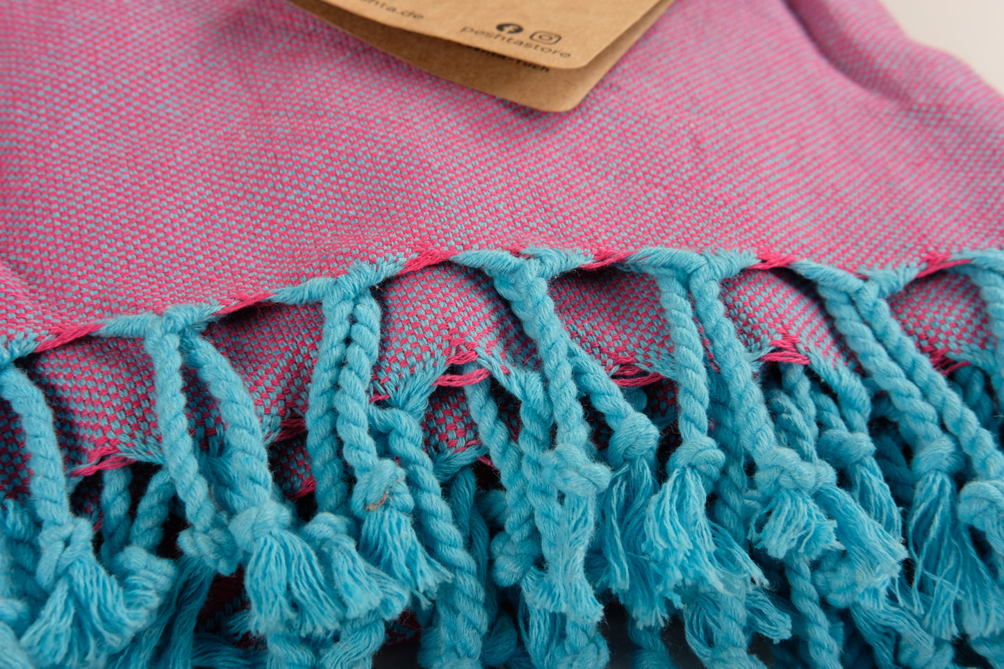 Luahoko - Strandtuch mit Rauten & Streifen