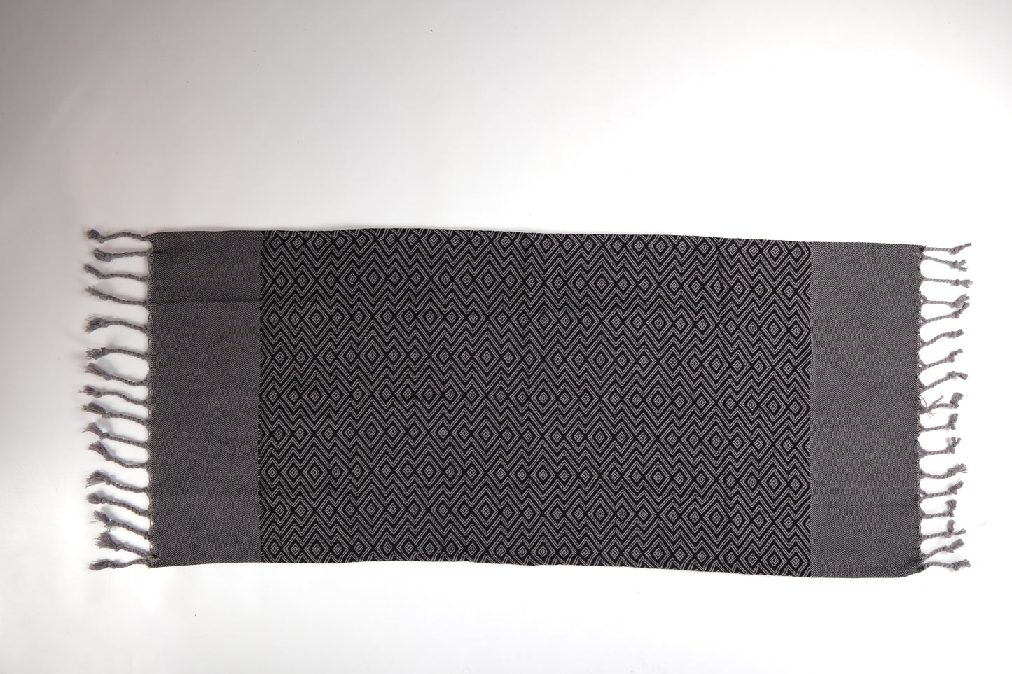 Luahoko - Handtuch mit Rauten & Streifen