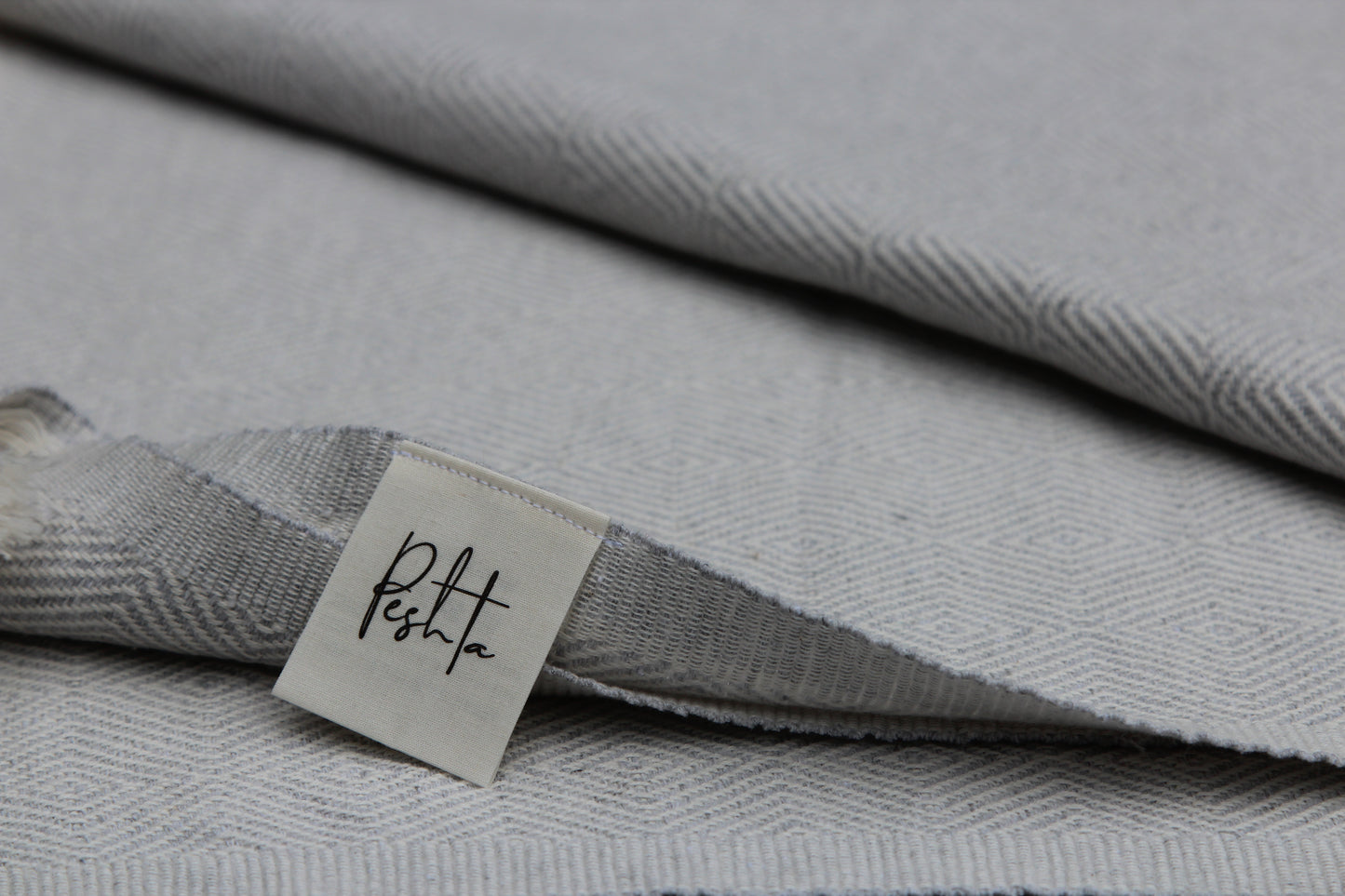 Katla L - Tagesdecke mit Karomuster