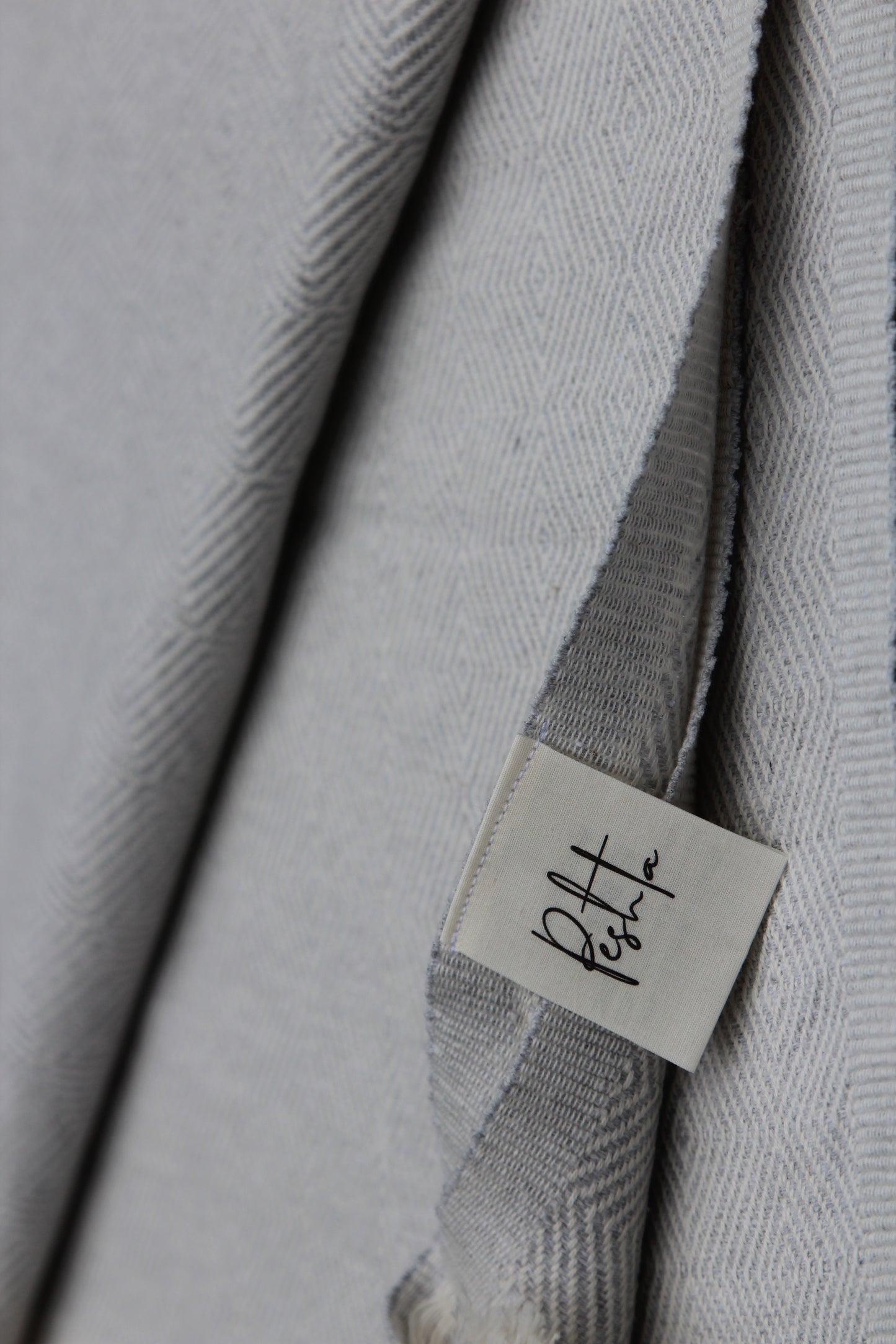 Katla L - Tagesdecke mit Karomuster