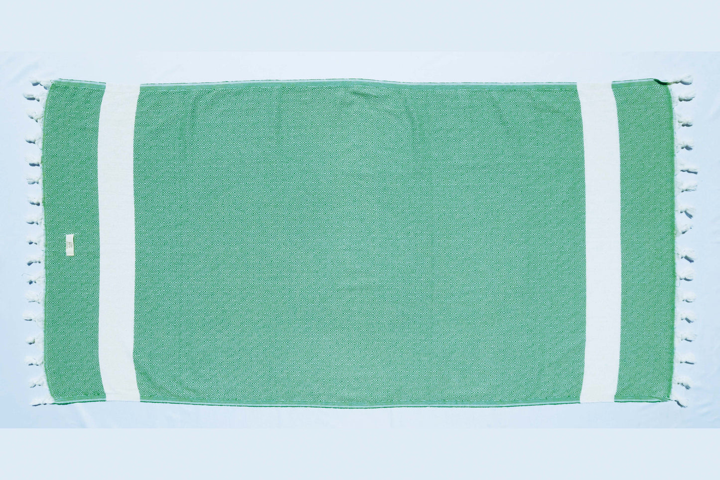 Bandai - Strandtuch mit Rautenmuster & Natur-Bordüre