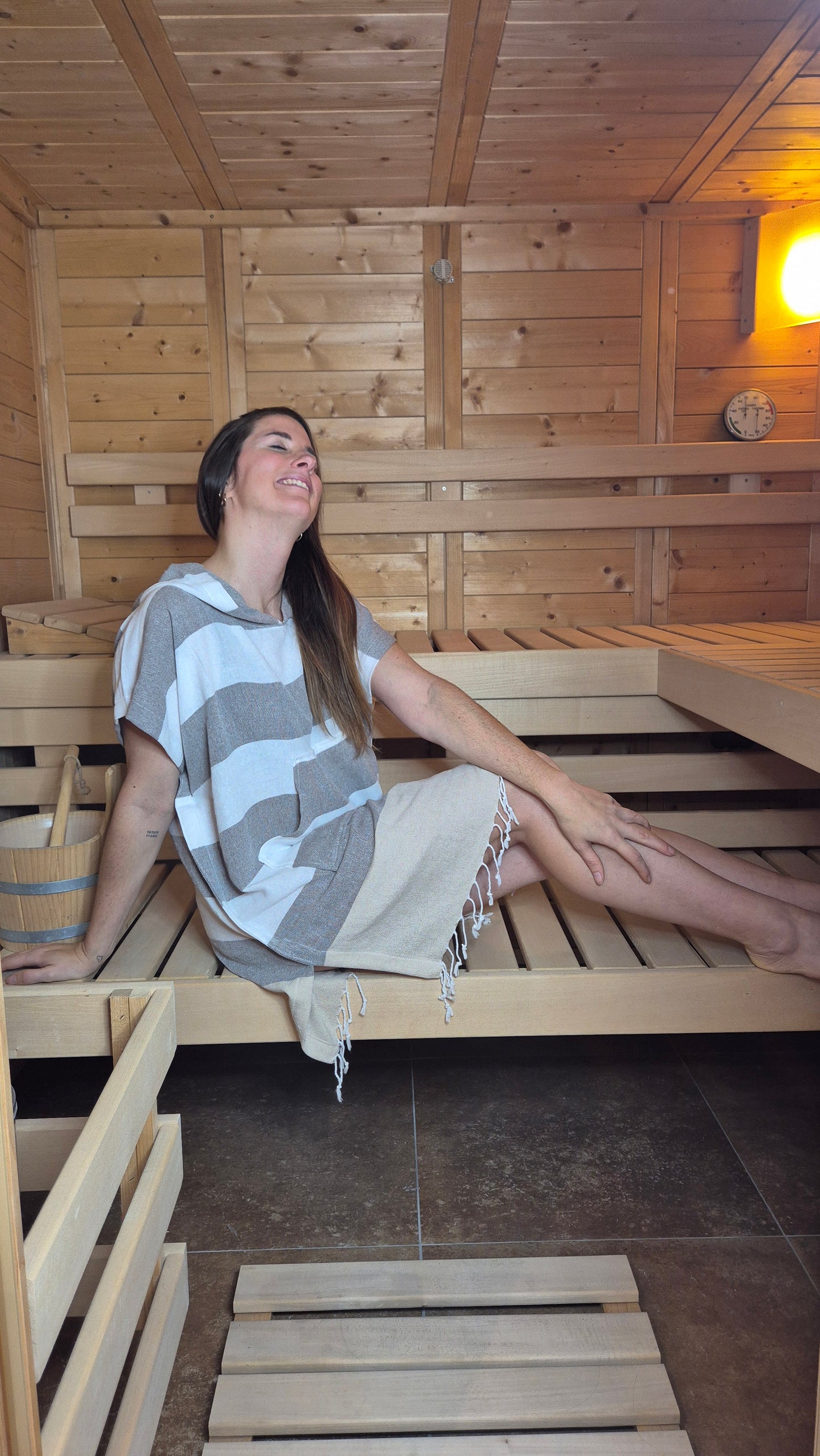 Moti Poncho - Poncho mit Blockstreifen in 3 Farben