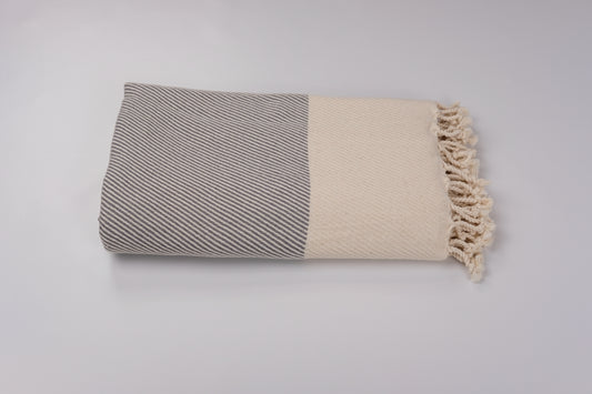 Sundoro Oversize - Strandtuch mit Diagonalstreifen
