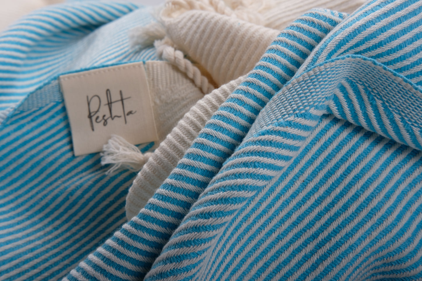 Sundoro Oversize - Strandtuch mit Diagonalstreifen