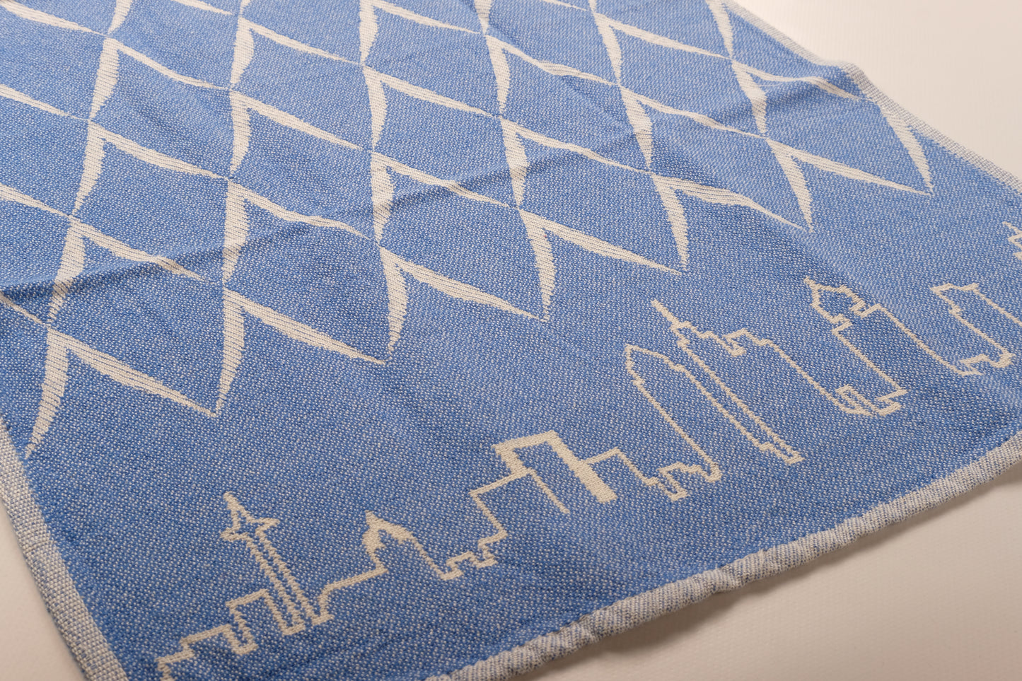 Frankfurt Geschirrtuch – Geripptes & Skyline