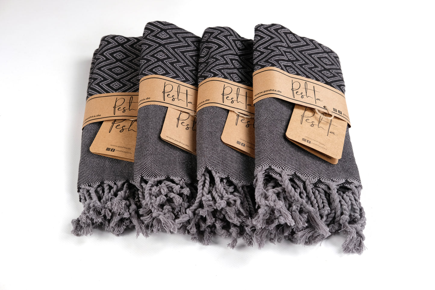 Luahoko - Handtuch mit Rauten & Streifen