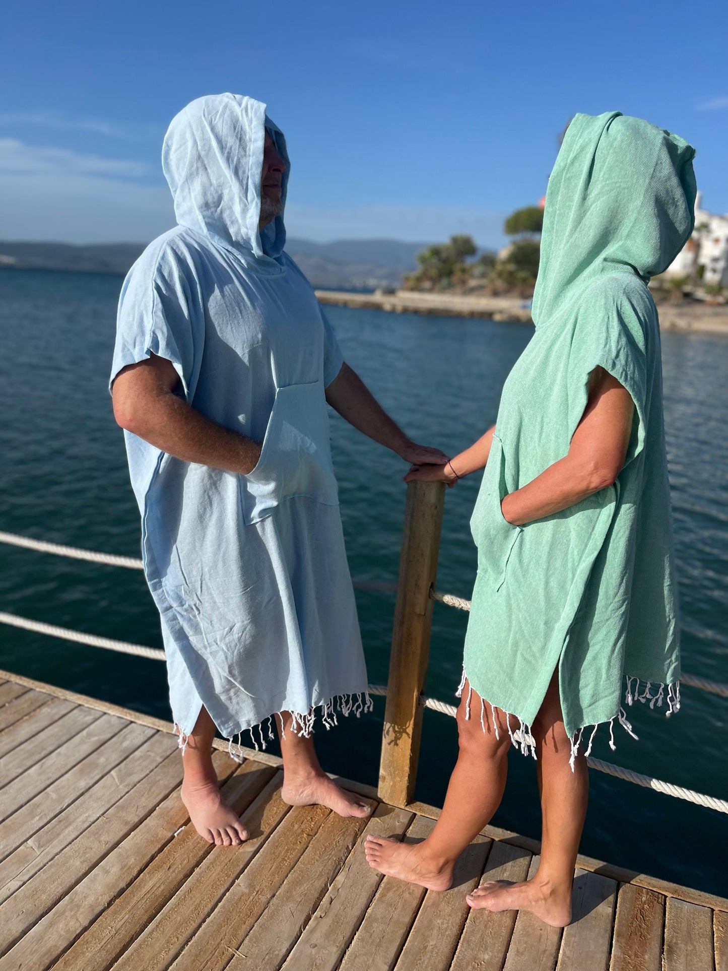 Mira Poncho Lang - Einfarbiges Poncho