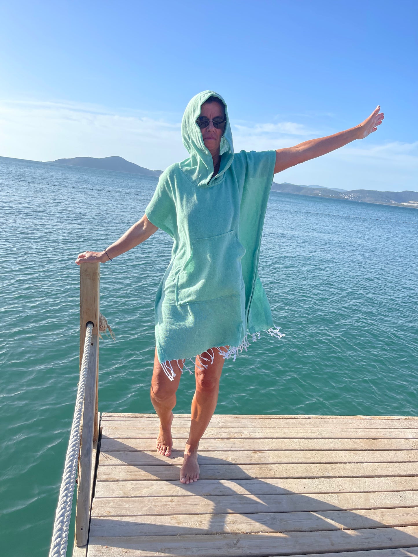 Mira Poncho - Einfarbiges Poncho