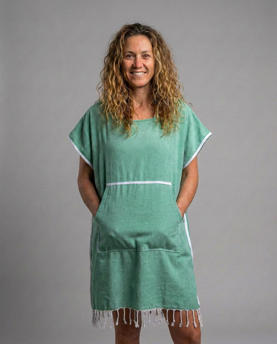 Mira Poncho - Einfarbiges Poncho